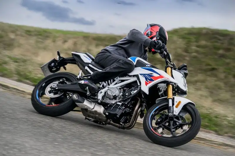 BMW F 450 R Meluncur, ZXMoto Bawa 3 Moge ke Malaysia