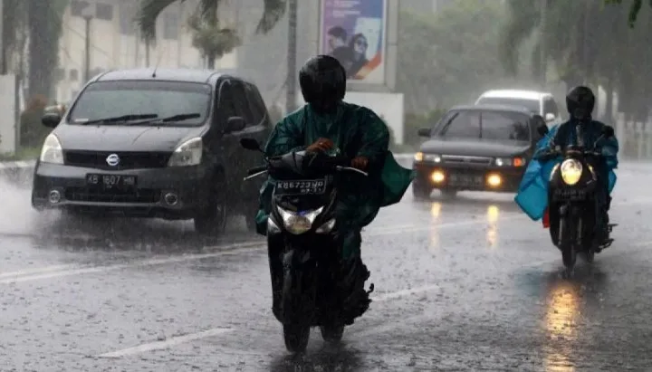 BMKG Rilis Cuaca Nasional: Awas, 5 Titik di Bandung Ini Rawan Genangan
