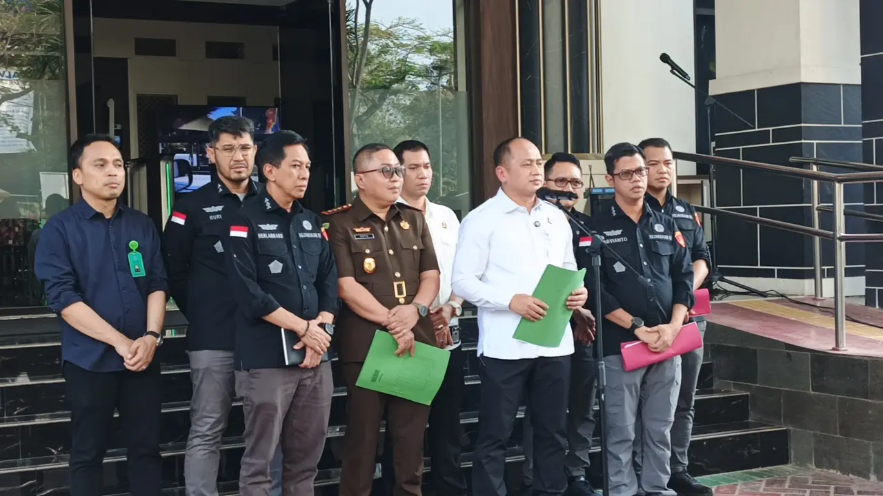 Korupsi MBG: Kenapa Nanik S Deyang Belum Diperiksa? Ini Alasan Kejagung