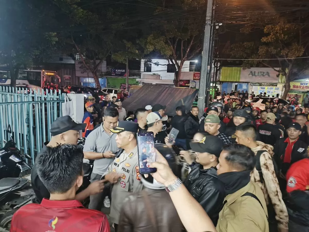 Disebut Warga “Maling Berkedok Leasing”, Keributan Matel Pecah di Bandung