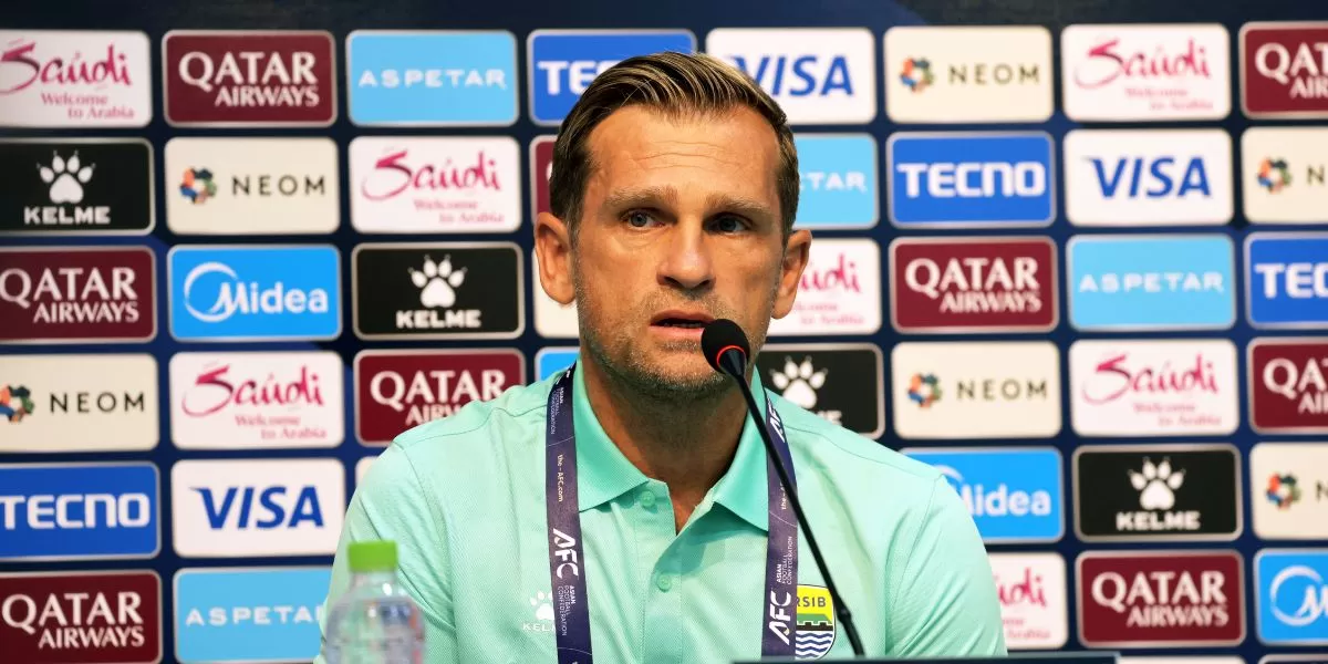 Persib Tak Rekrut Pemain Asing Baru, Ini Alasan Igor Tolic